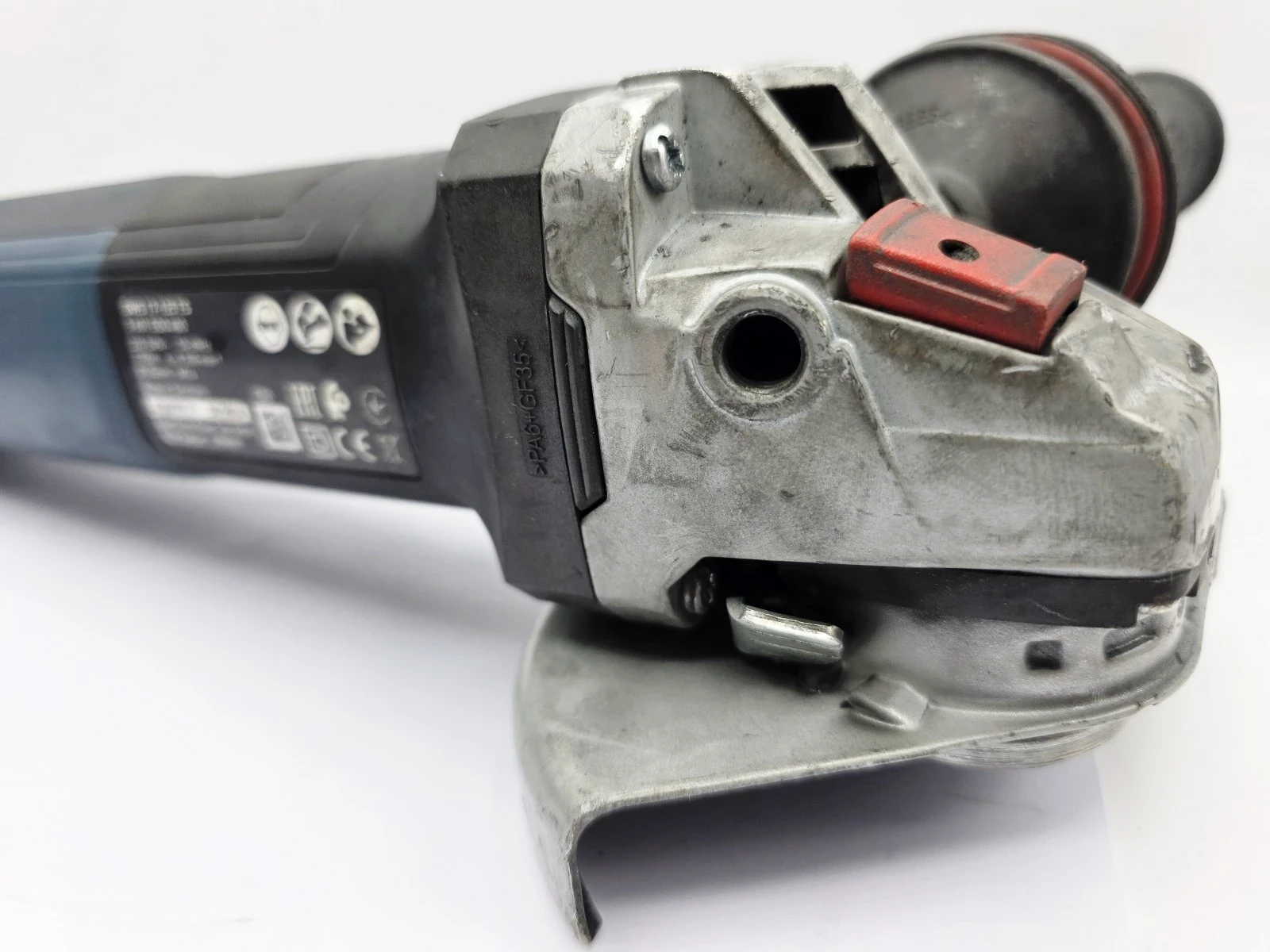 szlifierka-bosch-gws-17-125-ts-at-opis-at-napiecie-zasilania-23000