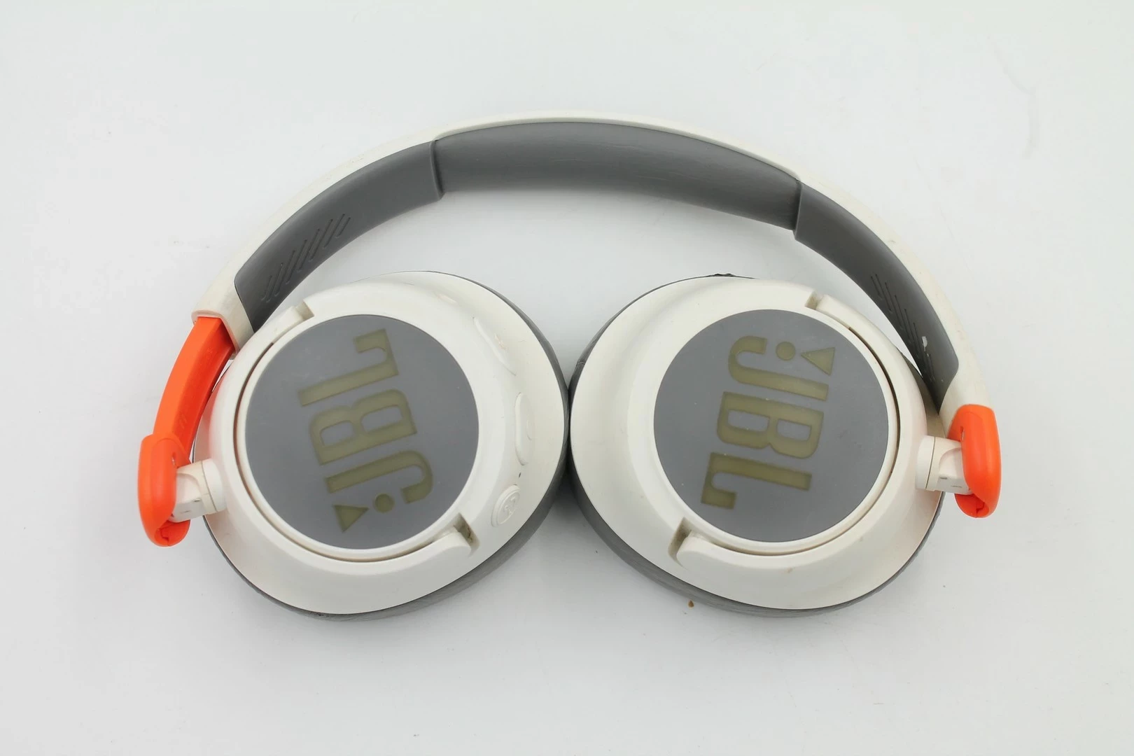 sluchawki-bt-jbl-jr460nc-stan-11323-2