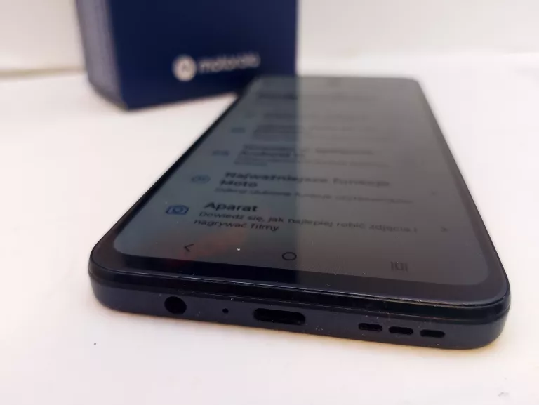 telefon-motorola-moto-g34-4128gb-komplet-typ-202685-212929