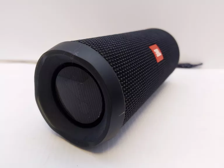 glosnik-jbl-flip4-czarny-ean-gtin-036000010039