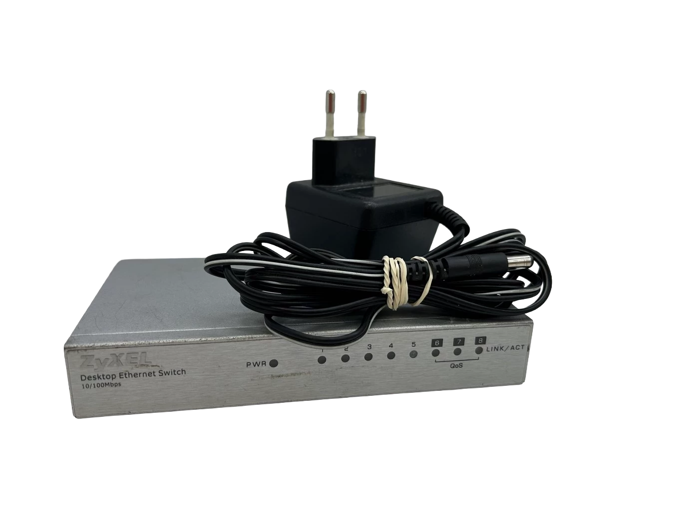 switch-zyxel-es-108a-8-p-10100mbs-niezarzadzalny-ean-gtin-4718937572274