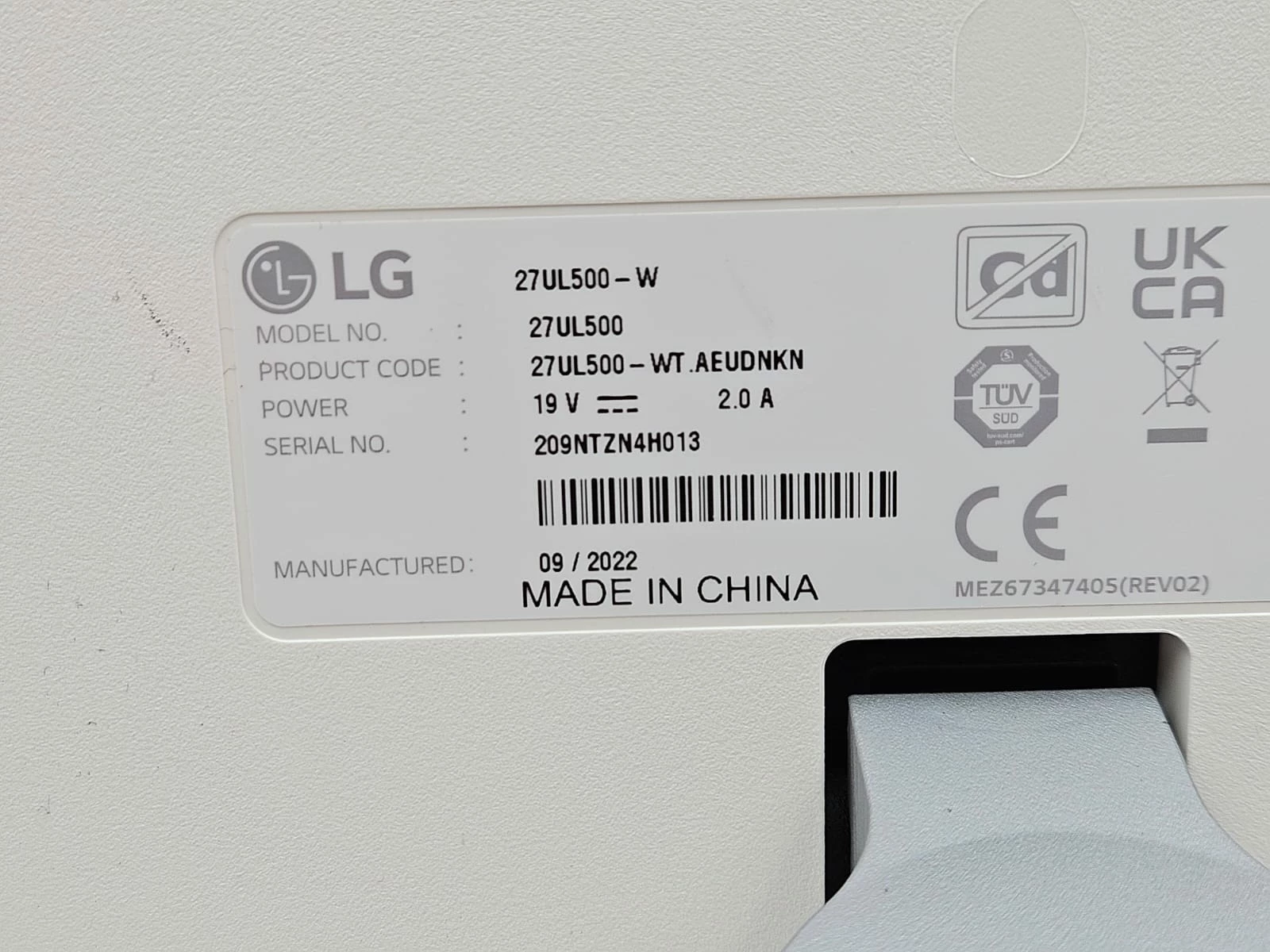 monitor-lg-27ul500-w-27-4k-uhd-3840-x-2160-60hz-ips-5ms-przekatna-ekranu-cale-2700