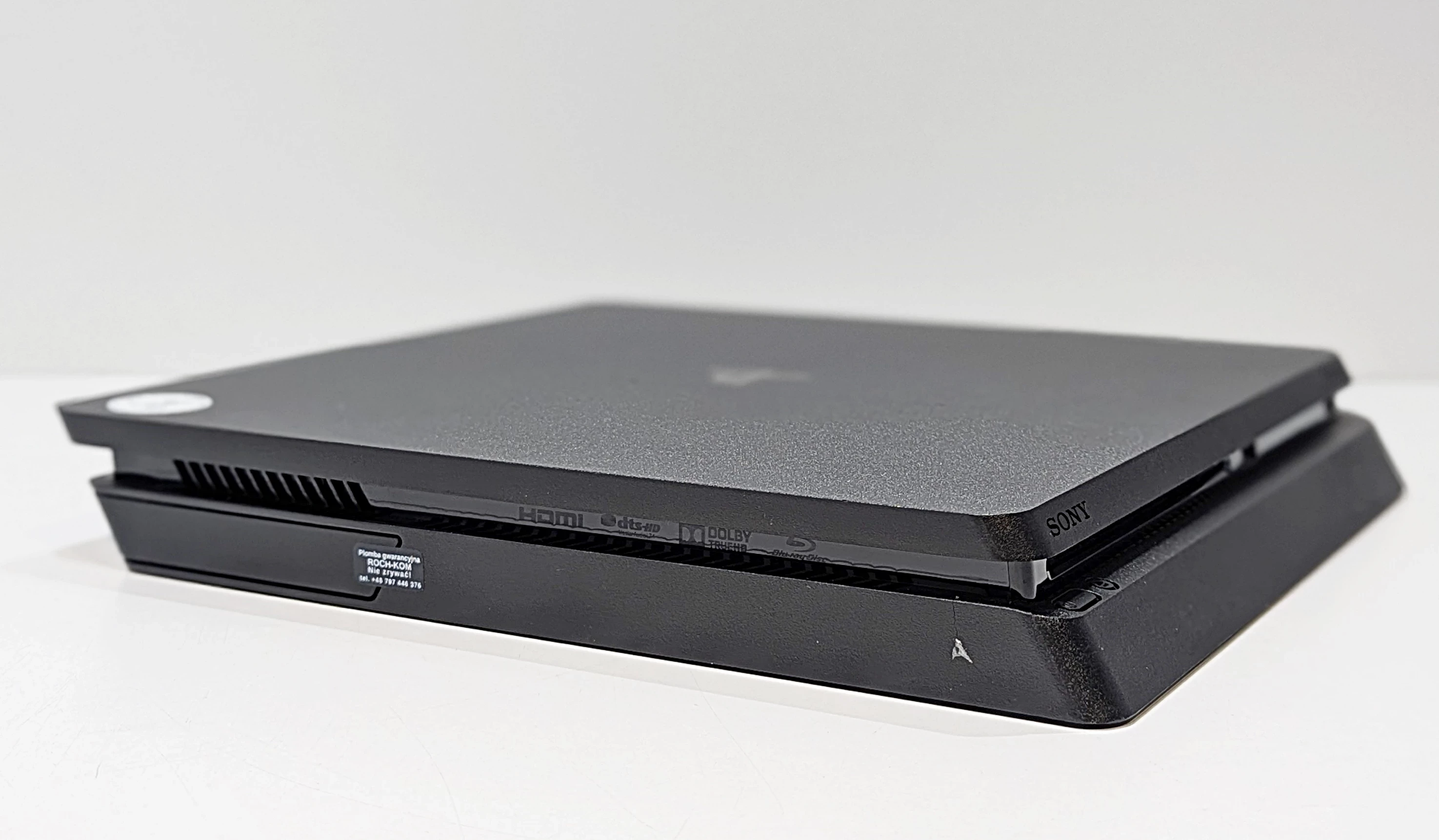 konsola-playstation-4-slim-cuh-2216a-500gb-wersja-130590-2