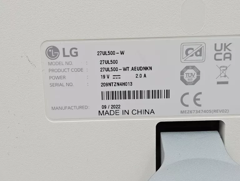 monitor-lg-27ul500-w-27-4k-uhd-3840-x-2160-60hz-ips-5ms-przekatna-ekranu-cale-2700