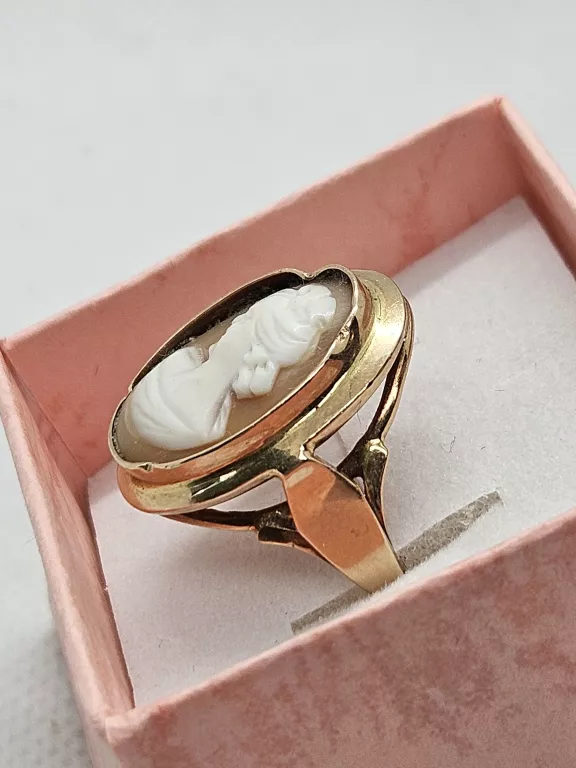 zloto-pierscionek-waga776-proba-585-rozmiar-22-stan-11323-2