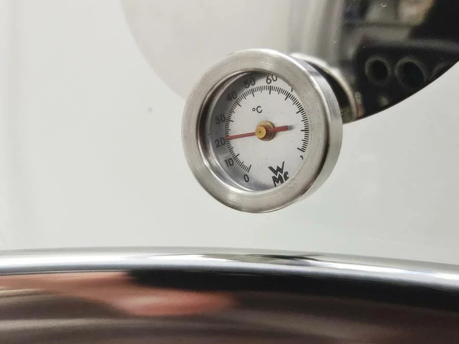 wmf-brytfanna-garnek-profiselcet-28cm-5l-z-wkladem-i-termometrem-marka-248811-951868