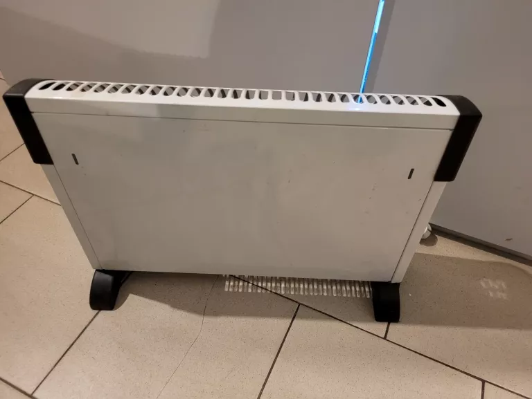 grzejnik-elektryczny-konwektorowy-volteno-vo0267-2000-w-stan-11323-2