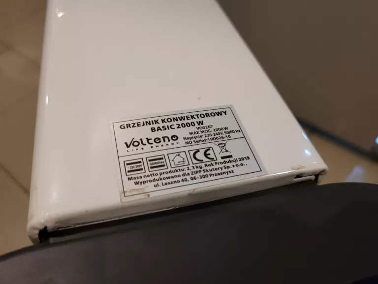 grzejnik-elektryczny-konwektorowy-volteno-vo0267-2000-w-moc-maksymalna-2000