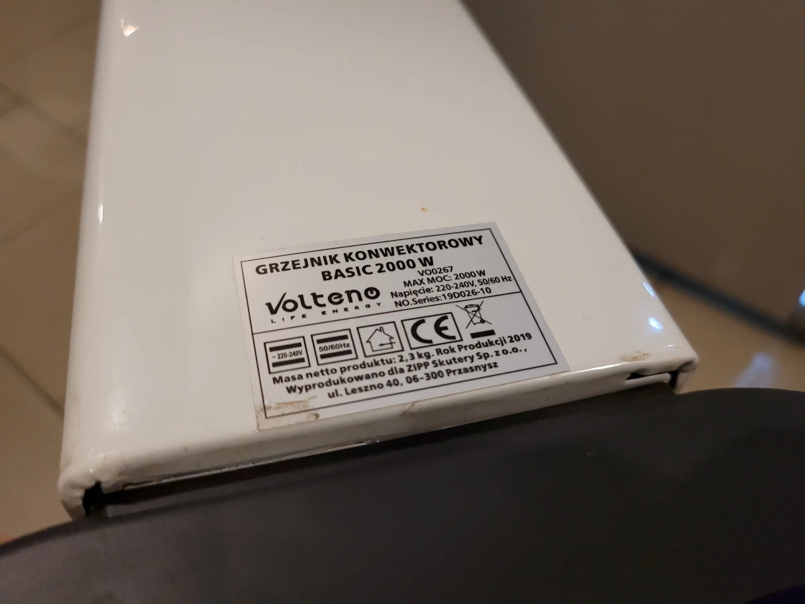 grzejnik-elektryczny-konwektorowy-volteno-vo0267-2000-w-moc-maksymalna-2000