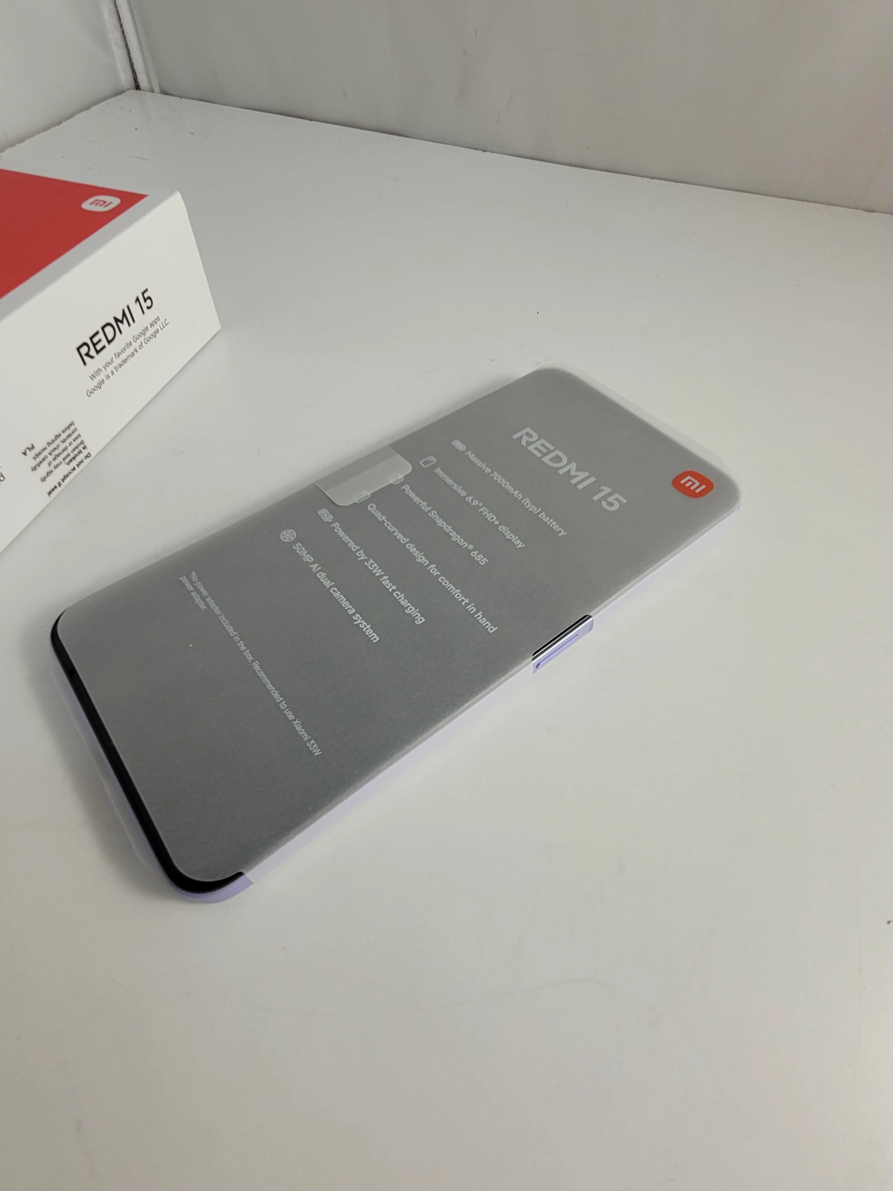 telefon-redmi-15-256gb-komplet-perelka-ean-gtin-6932554449759