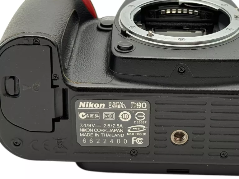 lustrzanka-nikon-d90-nikon-18-55mm-nikon-55-200mm-6024-zdj-opis-ean-gtin-018208915705