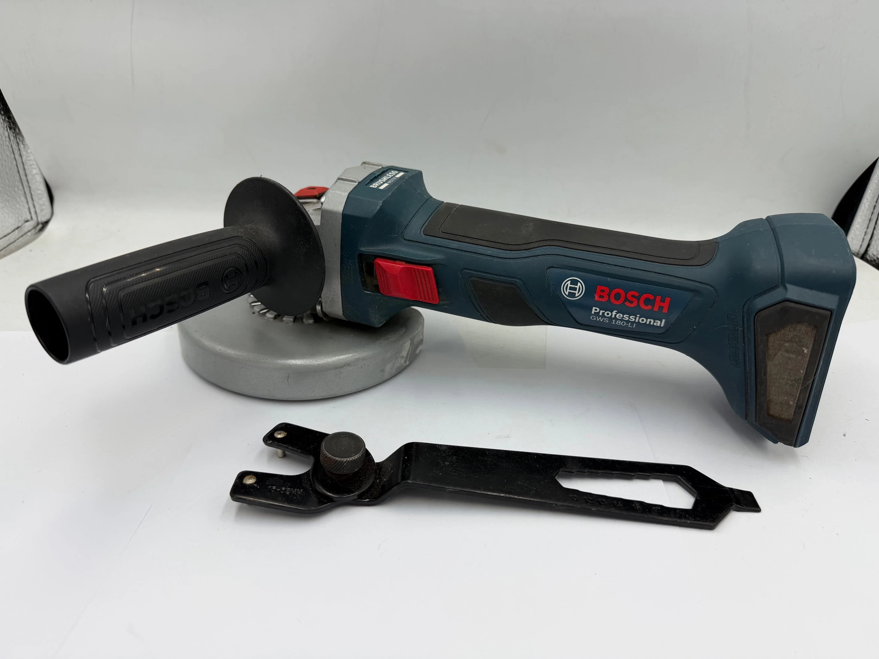 szlifierka-katowa-bosch-gws-180-li-boh-monte-casino-46c-sosnowiec