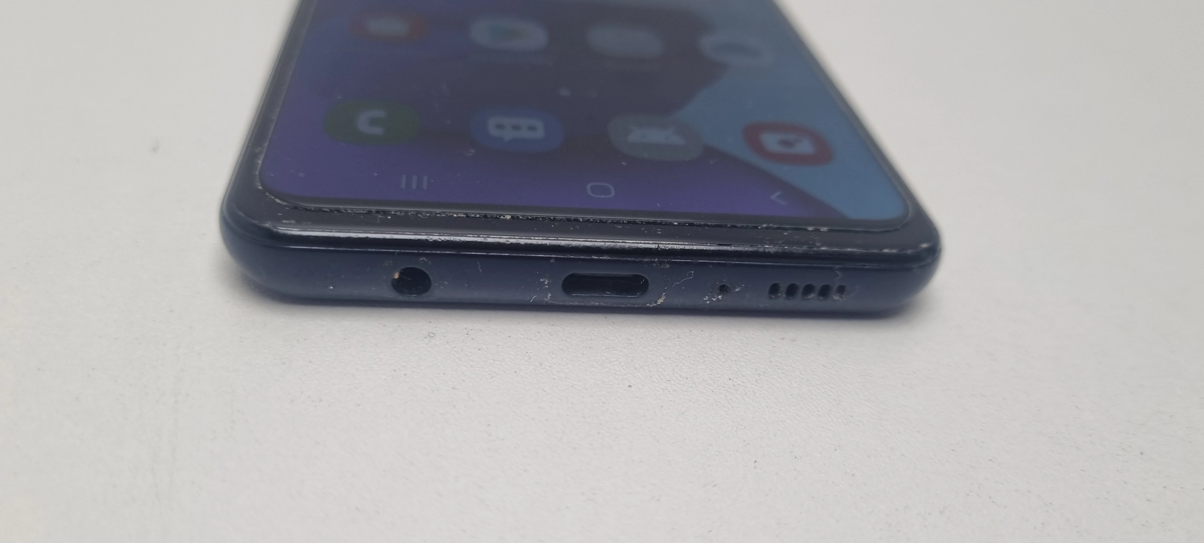 telefon-samsung-galaxy-a21s-332gb-przekatna-ekranu-650