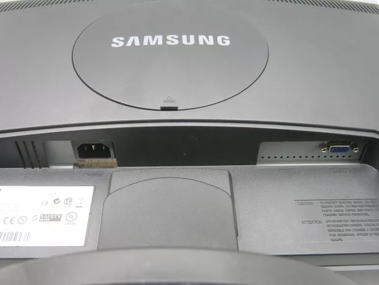 monitor-samsung-syncmaster-2243lnx-kod-producenta-ls22mylkf