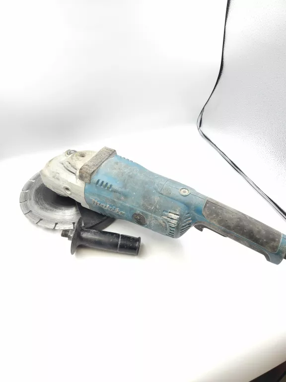 szlifierka-katowa-makita-ga9020r-walizka-ratuszowa-5-szamotuly