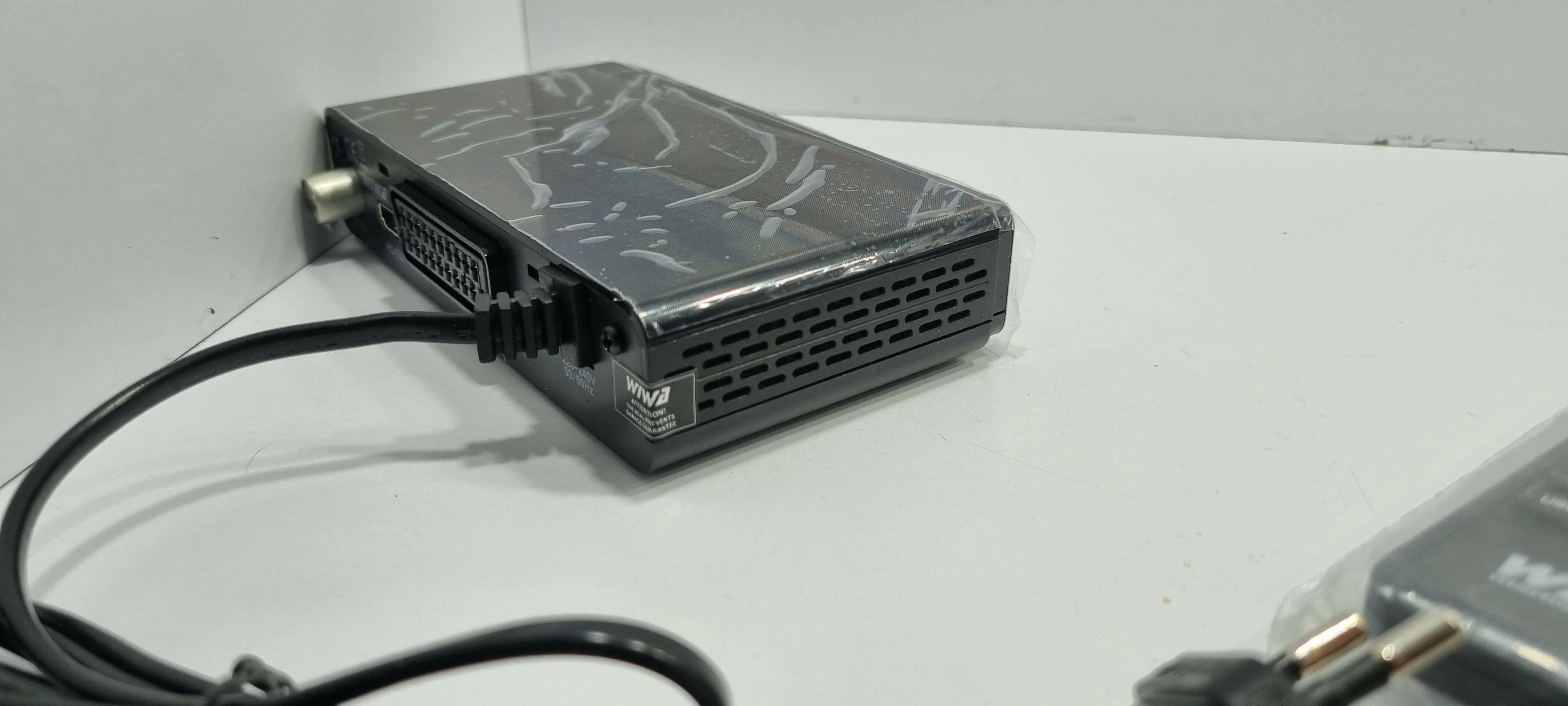 dekoder-dvbt2-wiwa-h265-model-h265-2790z