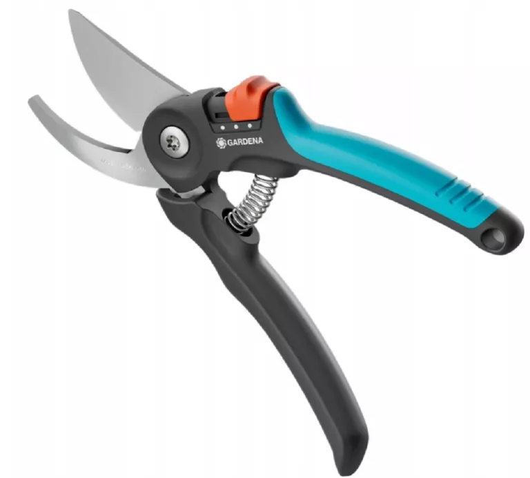 sekator-ogrodowy-gardena-12242-20-bulwar-ikara-21-wroclaw