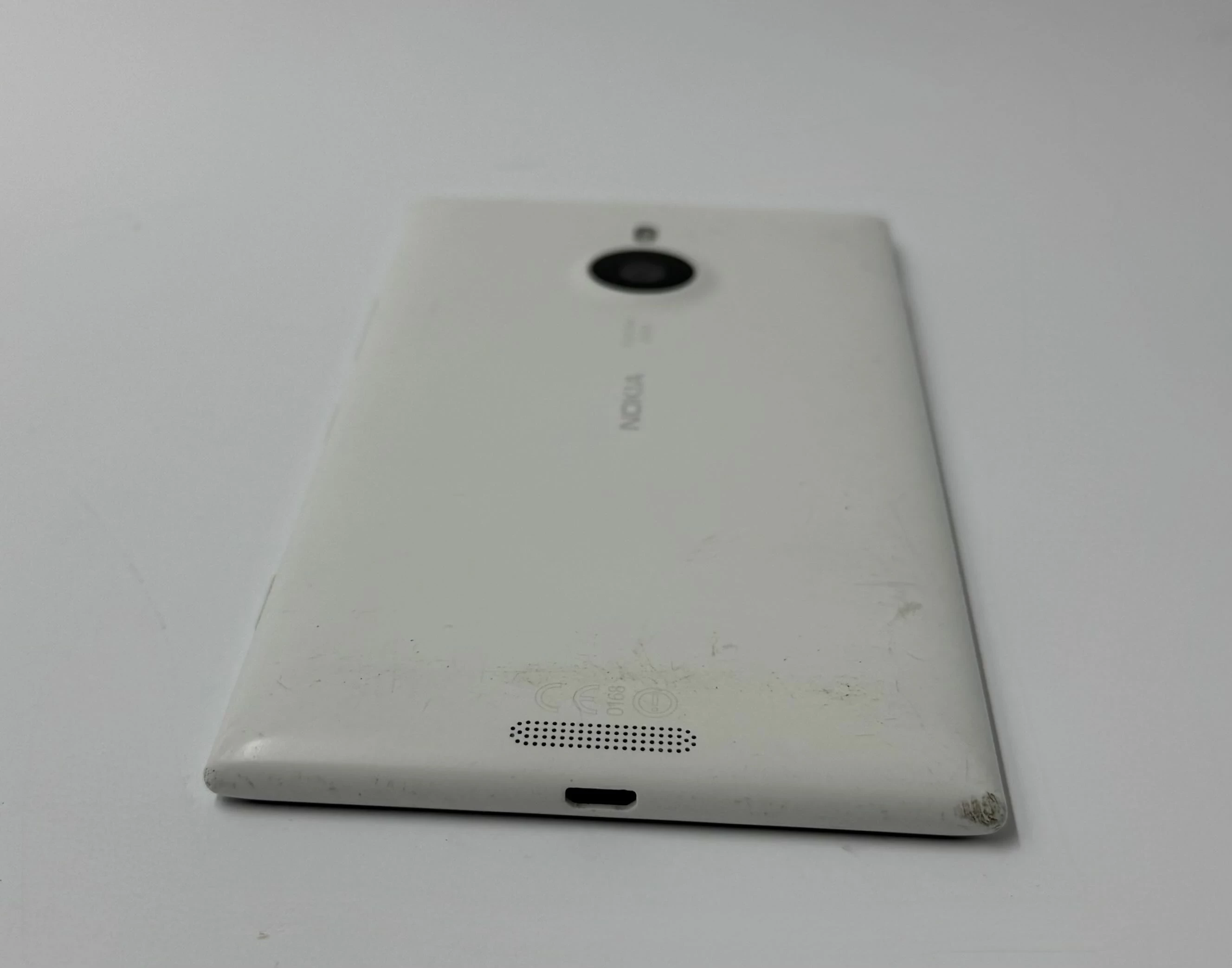 telefon-nokia-lumia-1520-stan-11323-2