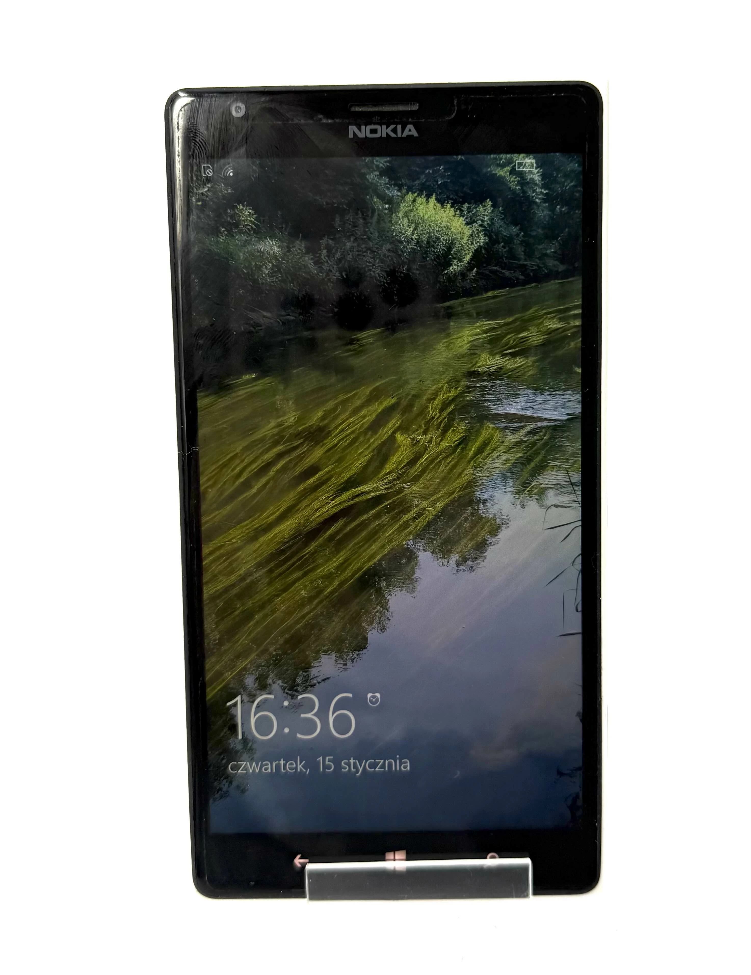 telefon-nokia-lumia-1520-typ-202685-212929