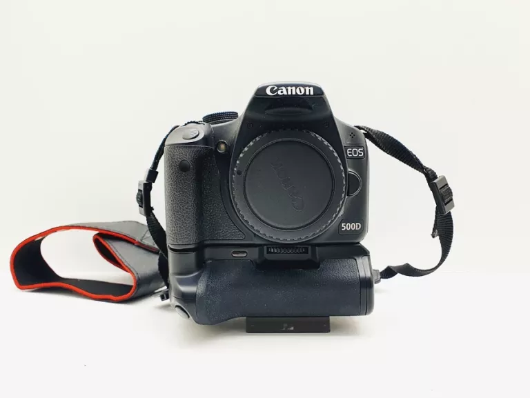 lustrzanka-canon-500d-efs-18-200mm-grip-canon-bg-e20-torba-ean-gtin-9120020772402