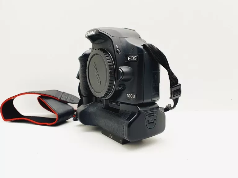 lustrzanka-canon-500d-efs-18-200mm-grip-canon-bg-e20-torba-stan-11323-2