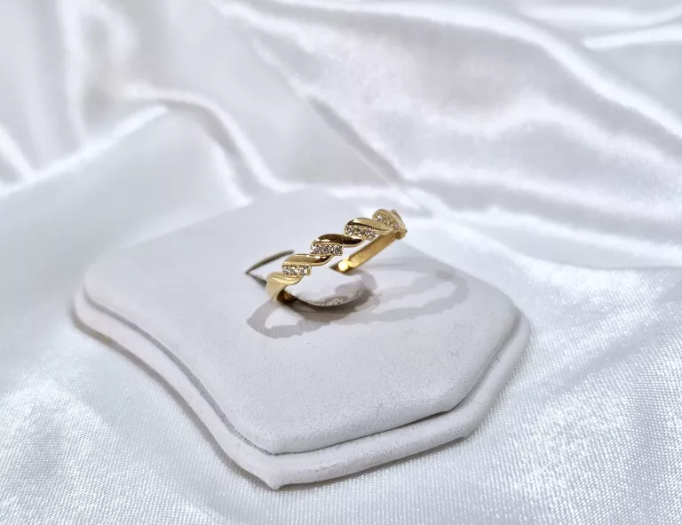 zloto-585-14k-zloty-pierscionek-spiralny-motyw-rozm-18-129-g-rodzaj-2205-2