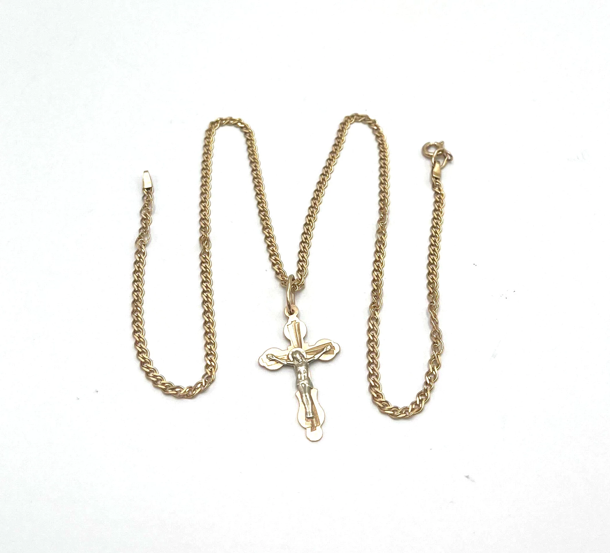 wyrob-jubilerski-uzywany-lancuszek-z-zawieszka-krzyz-material-15835-2