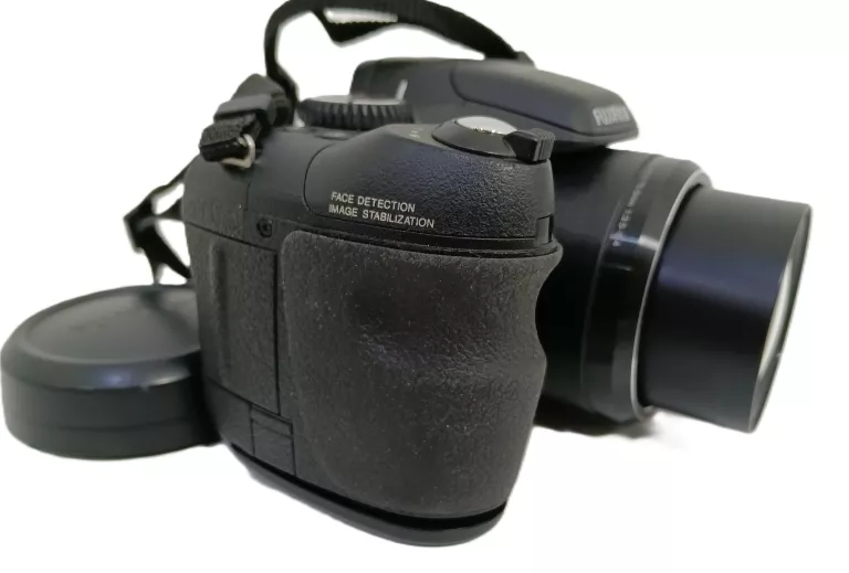 aparat-fujifilm-finepix-s2100hd-zoom-optyczny-1500
