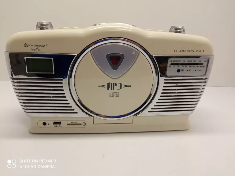 radio-biale-w-stylu-retro-model-male-przenosne-radio-cr1910