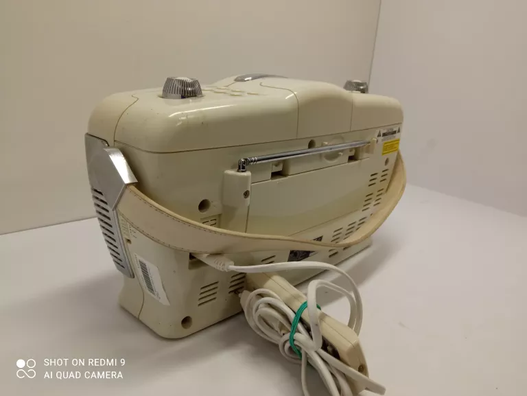 radio-biale-w-stylu-retro-stan-11323-2