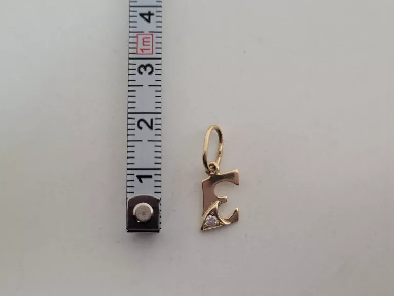 zlota-zawieszka-litera-e-056g-585-material-15835-2