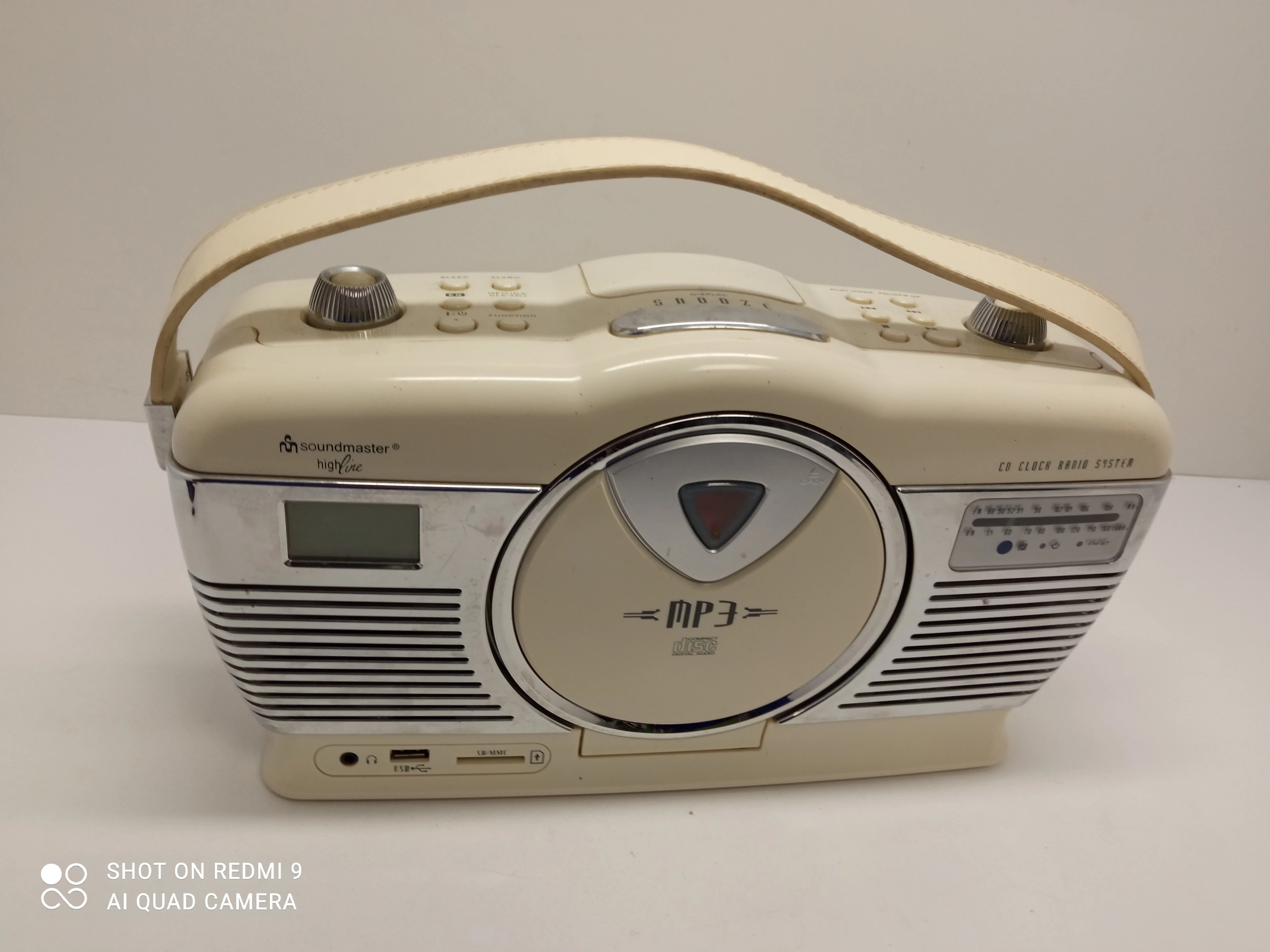 radio-biale-w-stylu-retro-funkcje-225922-512