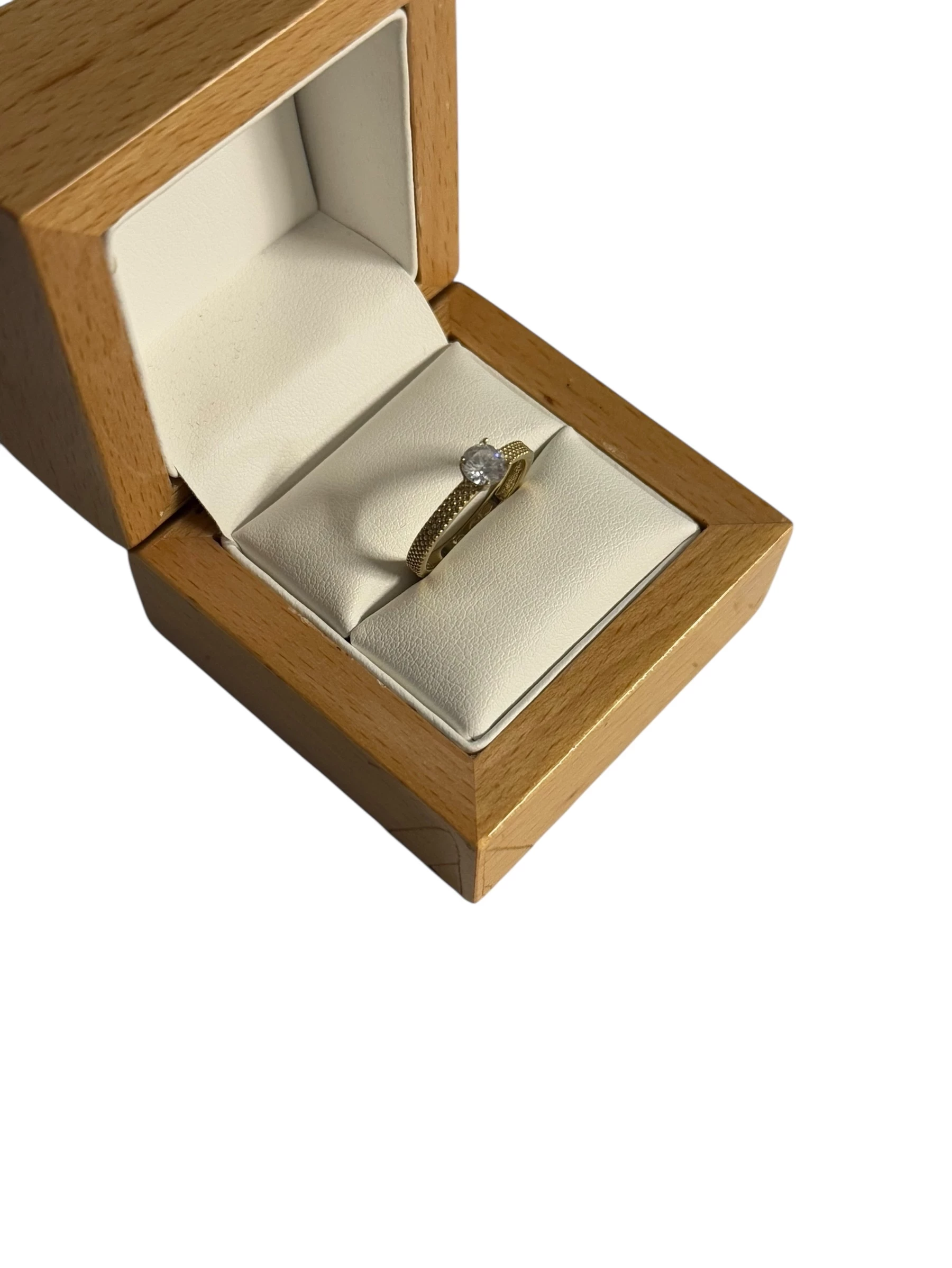 zloty-pierscionek-r16-w184g-rodzaj-2205-2