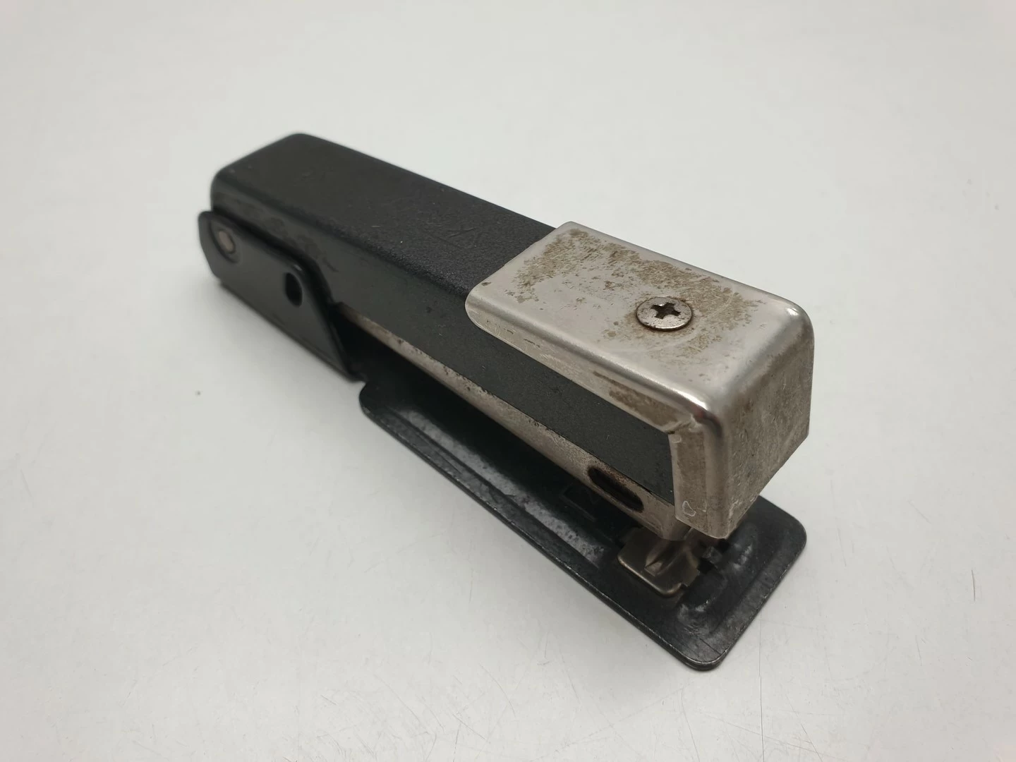 zszywacz-metalowy-skrebil-made-in-germany-wroclawska-6-opole-sj