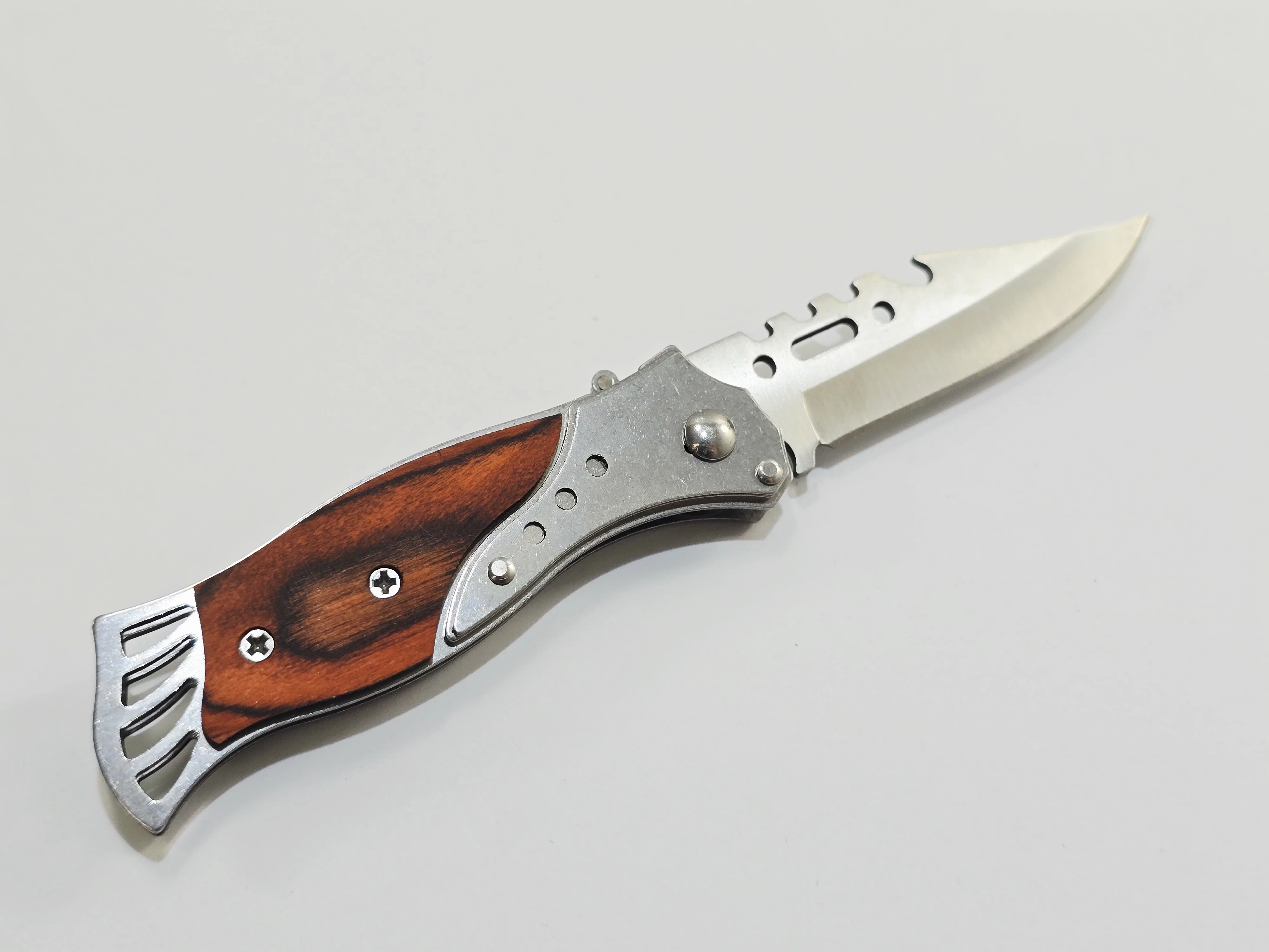 noz-rozkladany-brazowy-typ-208454-235958