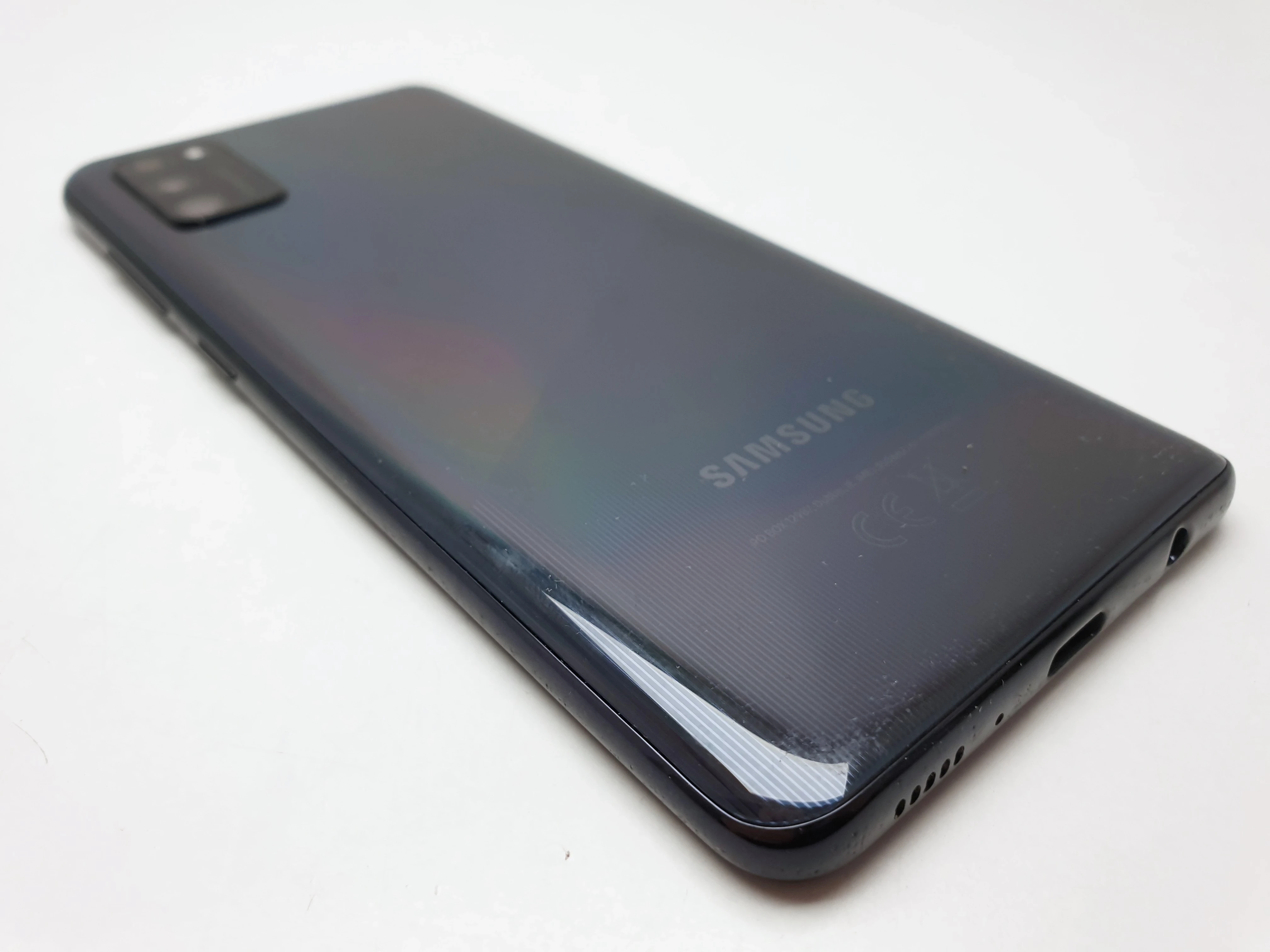 telefon-samsung-galaxy-a41-4gb64gb-pojemnosc-akumulatora-3500