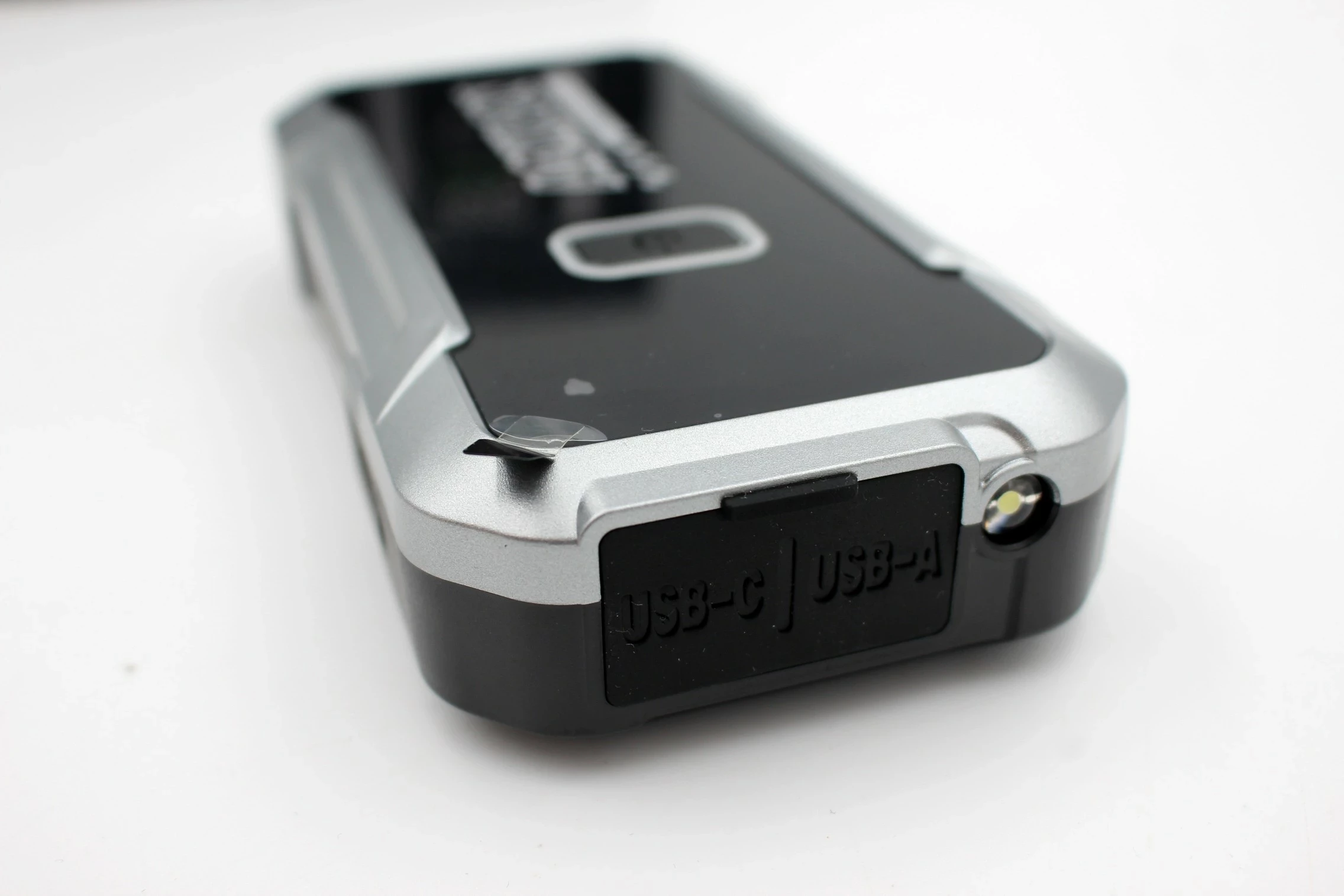 aokbon-portable-jump-starter-zawiera-baterie-250685-2006716