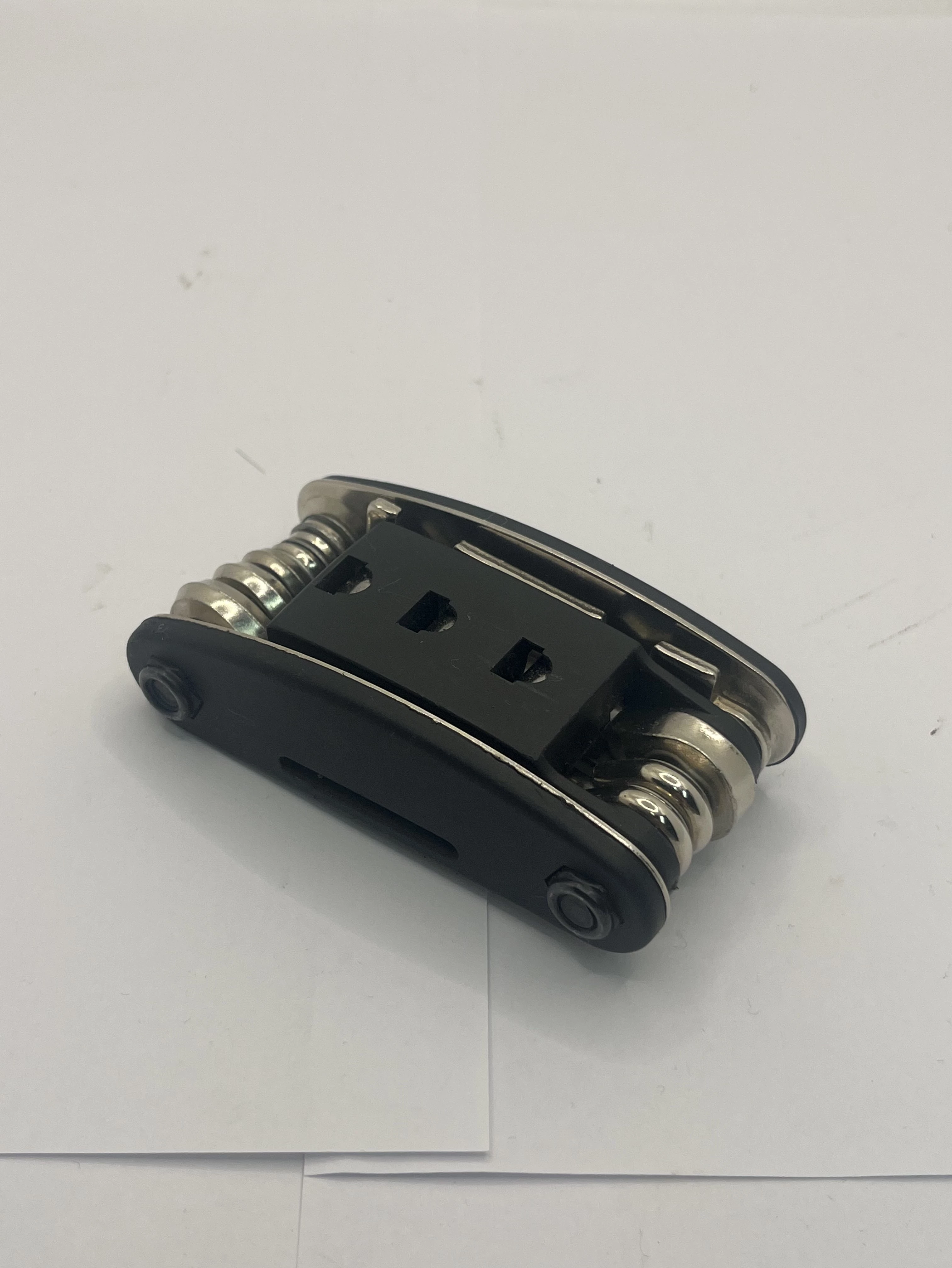 multitool-16w1-zestaw-kluczy-ean-gtin-5907022725636