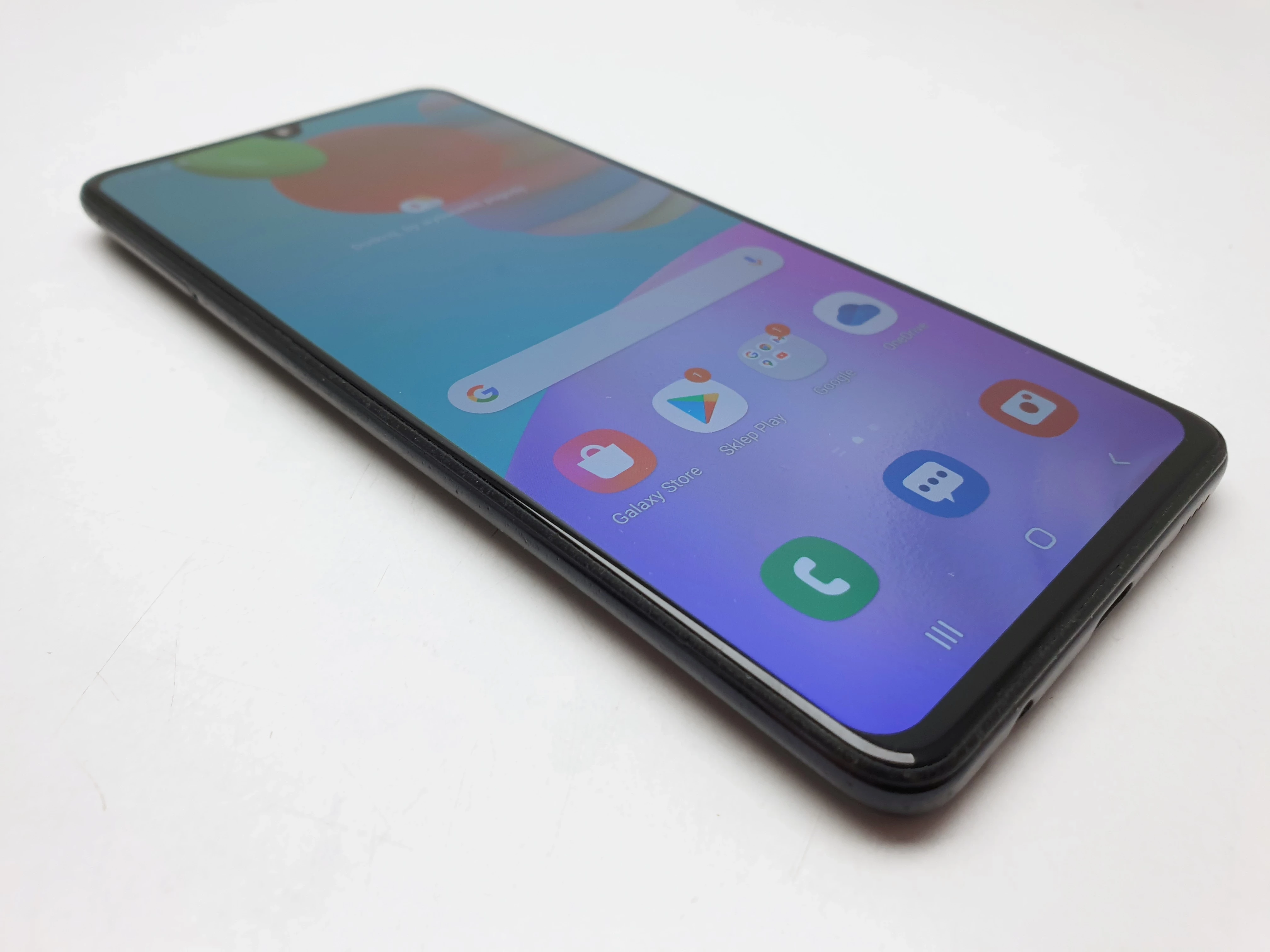 telefon-samsung-galaxy-a41-4gb64gb-przekatna-ekranu-610