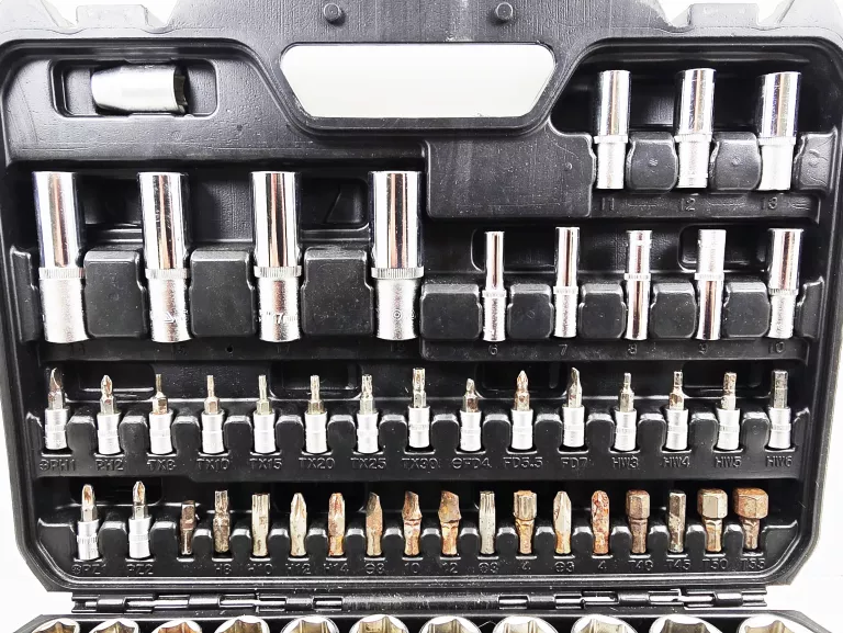 yato-zestaw-kluczy-nasadowych-94-szt-12-14-torx-imbus-yt-1268-1-xxl-liczba-elementow-w-zestawie-94