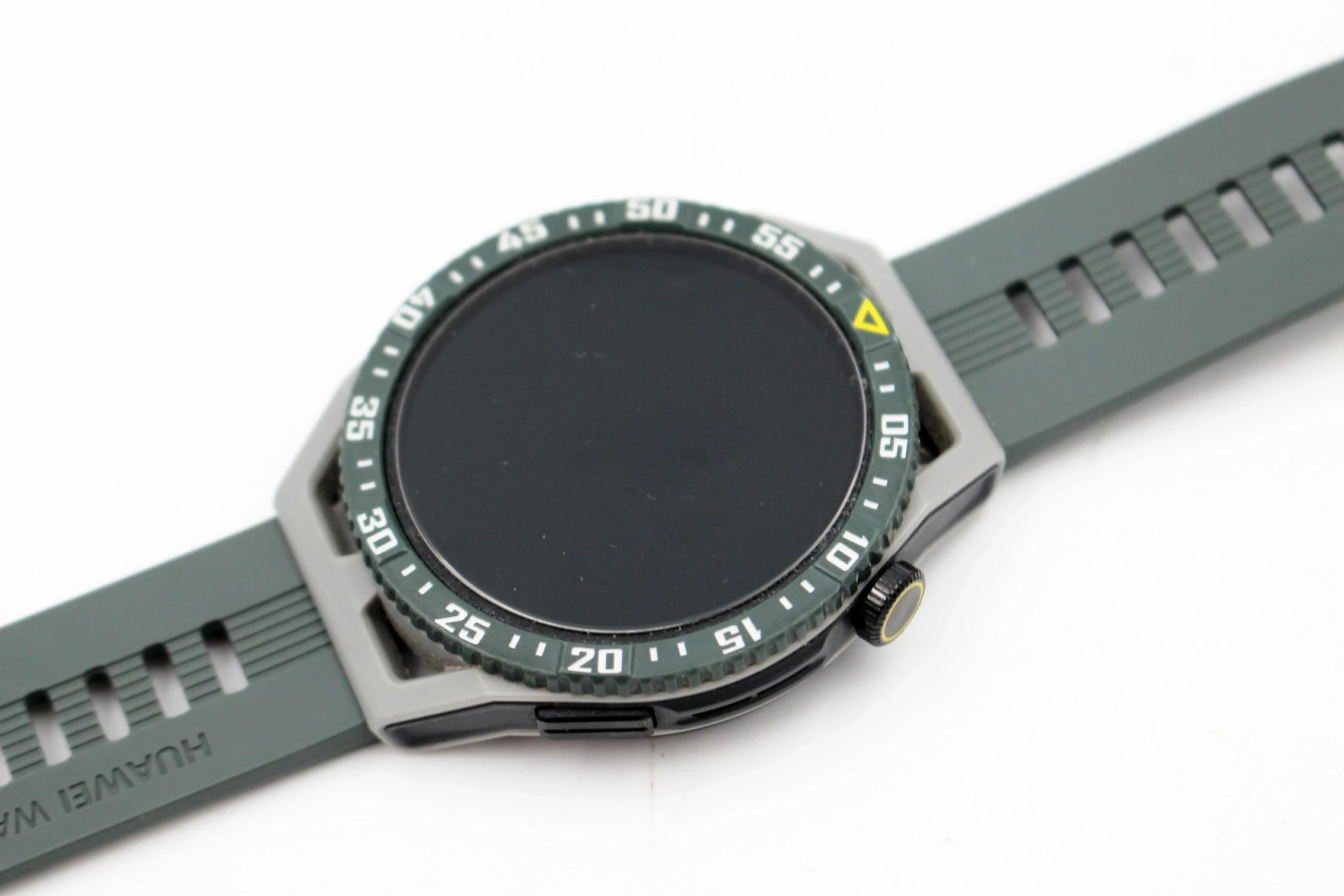 smartwatch-huawei-watch-gt-3-se-zielony-szerokosc-koperty-4640