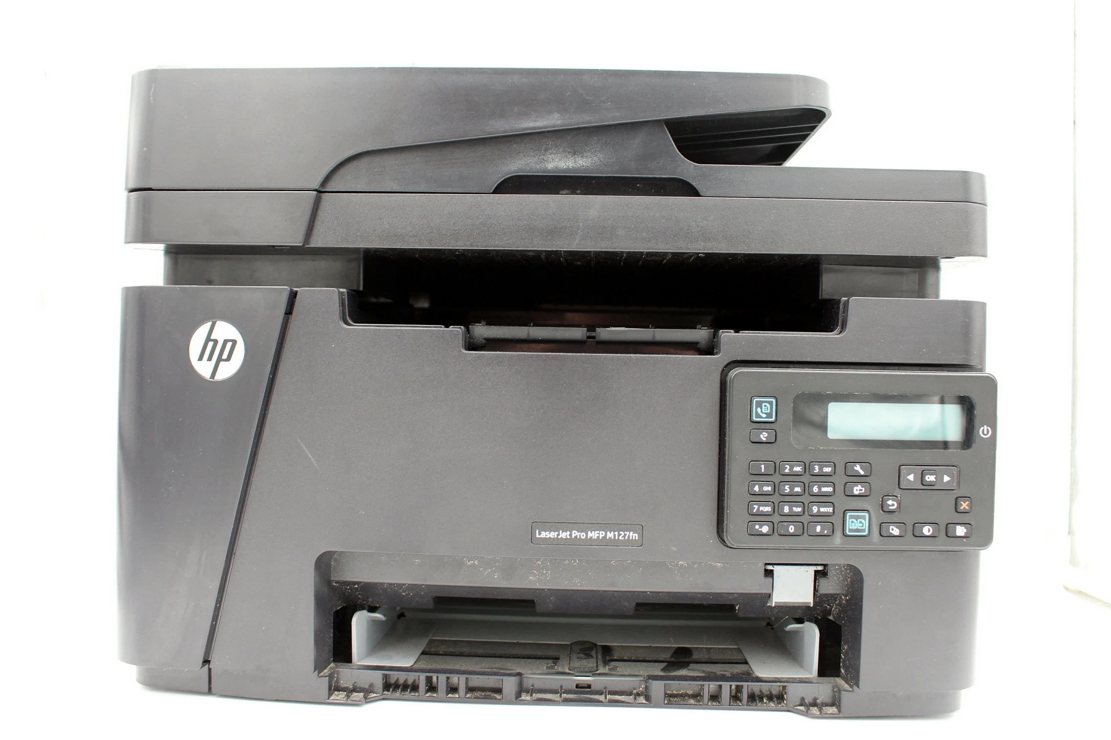 laserowe-urzadzenie-wielofunkcyjne-4w1-marki-hp-model-laserjet-pro-mfp-stan-11323-2