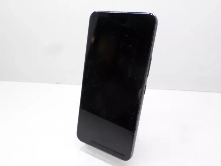 telefon-samsung-galaxy-s22-stan-11323-2