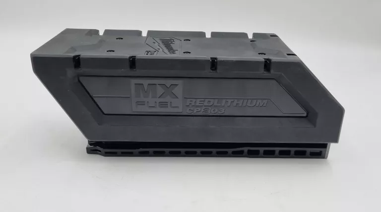 akumulator-milwaukee-redlithium-mxf-cp203-30ah-pojemnosc-akumulatora-300