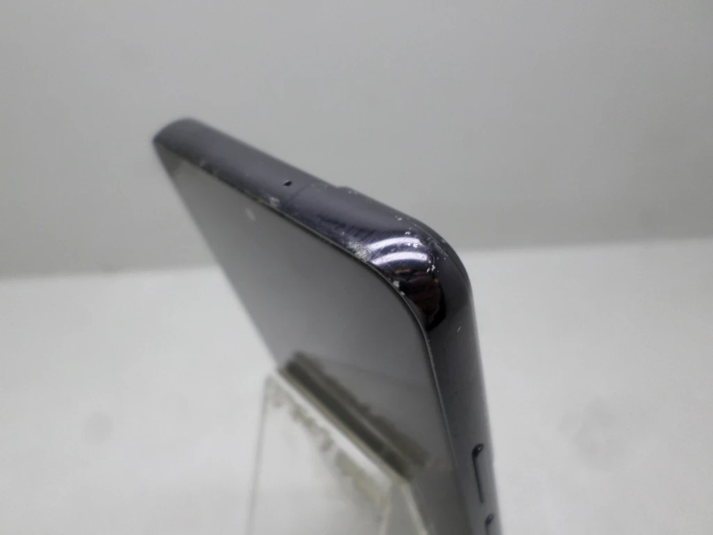 telefon-samsung-galaxy-s22-przekatna-ekranu-610