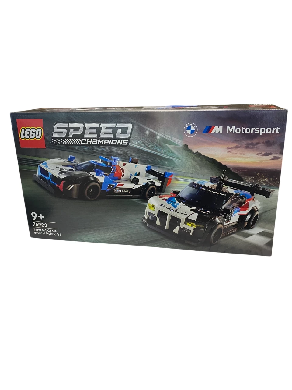 lego-speed-champions-76922-samochody-wyscigowe-bmw-m4-gt3-bmw-m-hybrid-v-andrzeja-10-katowice