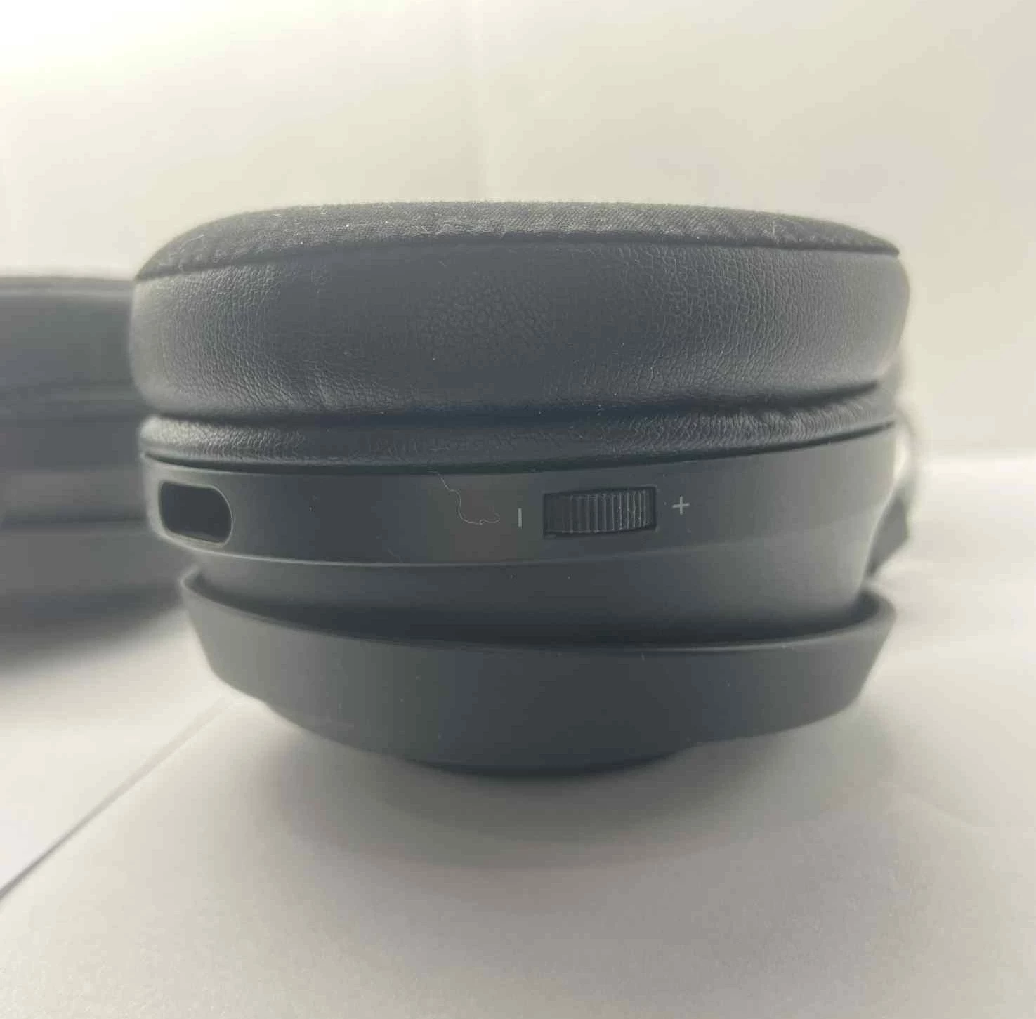 sluchawki-przewodowe-razer-nari-rodzaj-sluchawek-203681-217745