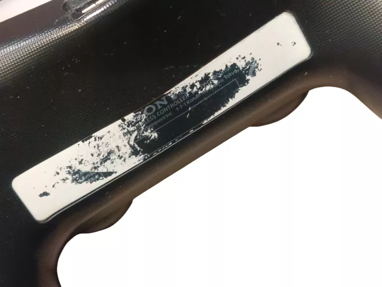 pad-do-konsoli-ps4-sony-czarny-kod-producenta-9950103