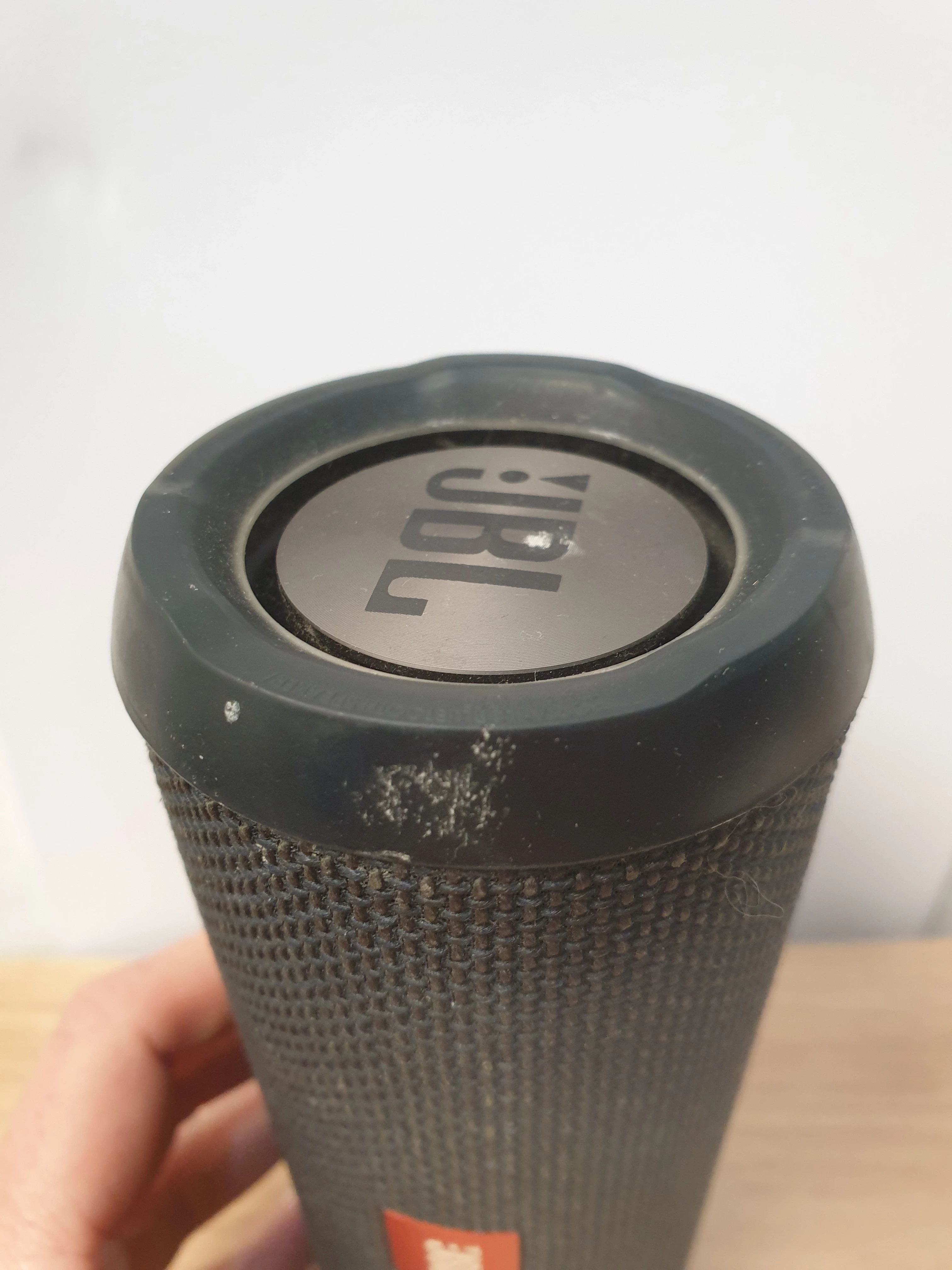 glosnik-bezprzewodowy-bt-jbl-flip-3-stan-11323-2