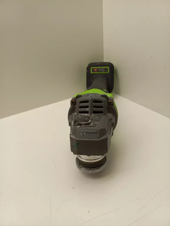 szlifierka-katowa-xmaster-21v-2x-aku-ladowarka-walizka-kod-producenta-bezszczotkowa-gumowka-akumulatorowa-2x-aku